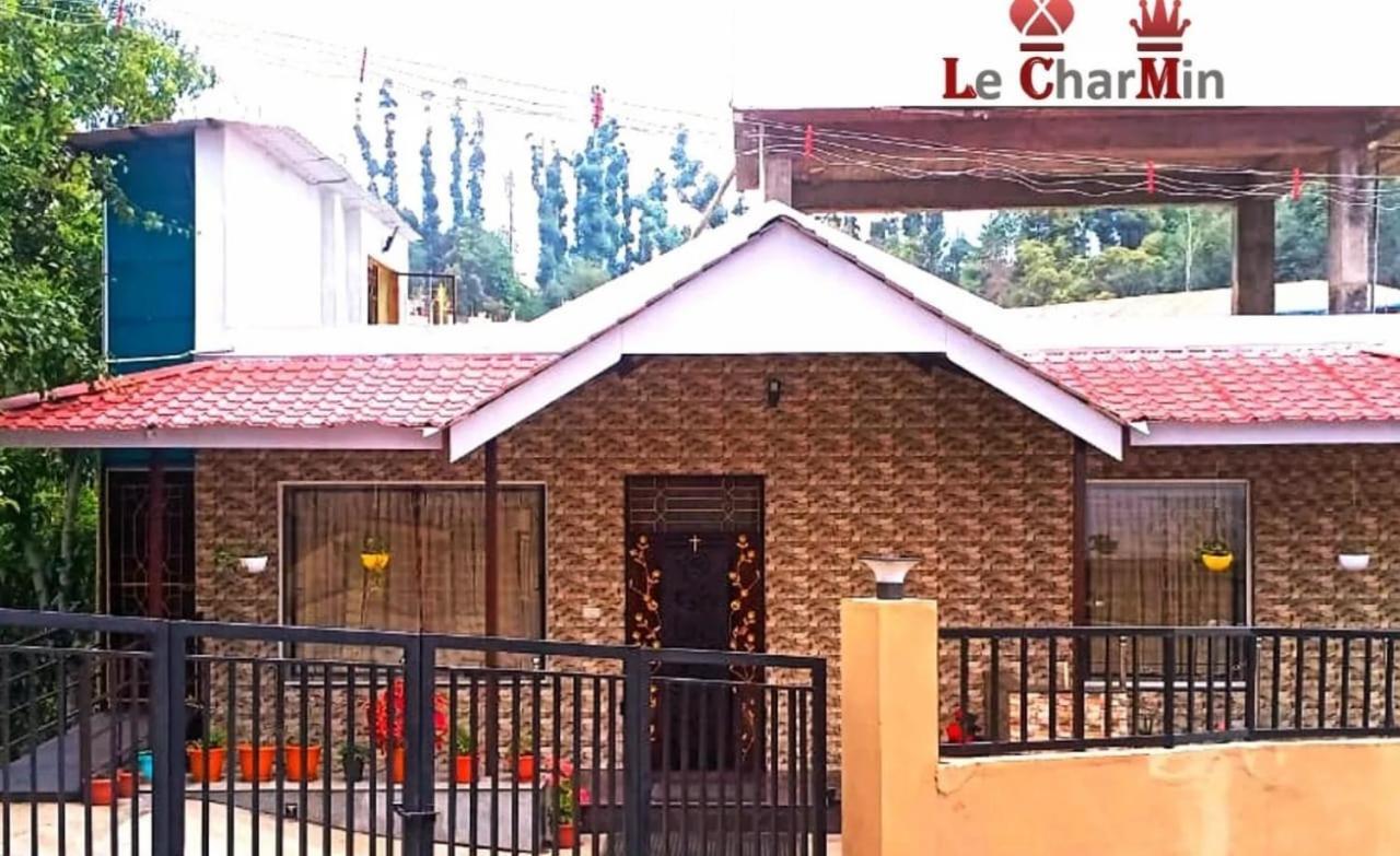 Bed and Breakfast Le Charmin Кодайканал Екстер'єр фото